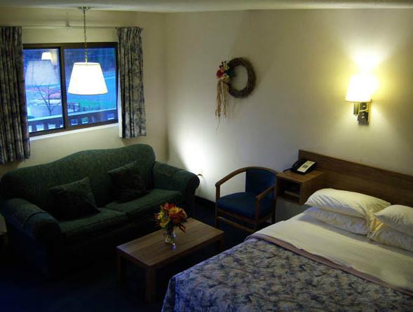 Tall Pines Motel レイク・ジョージ エクステリア 写真